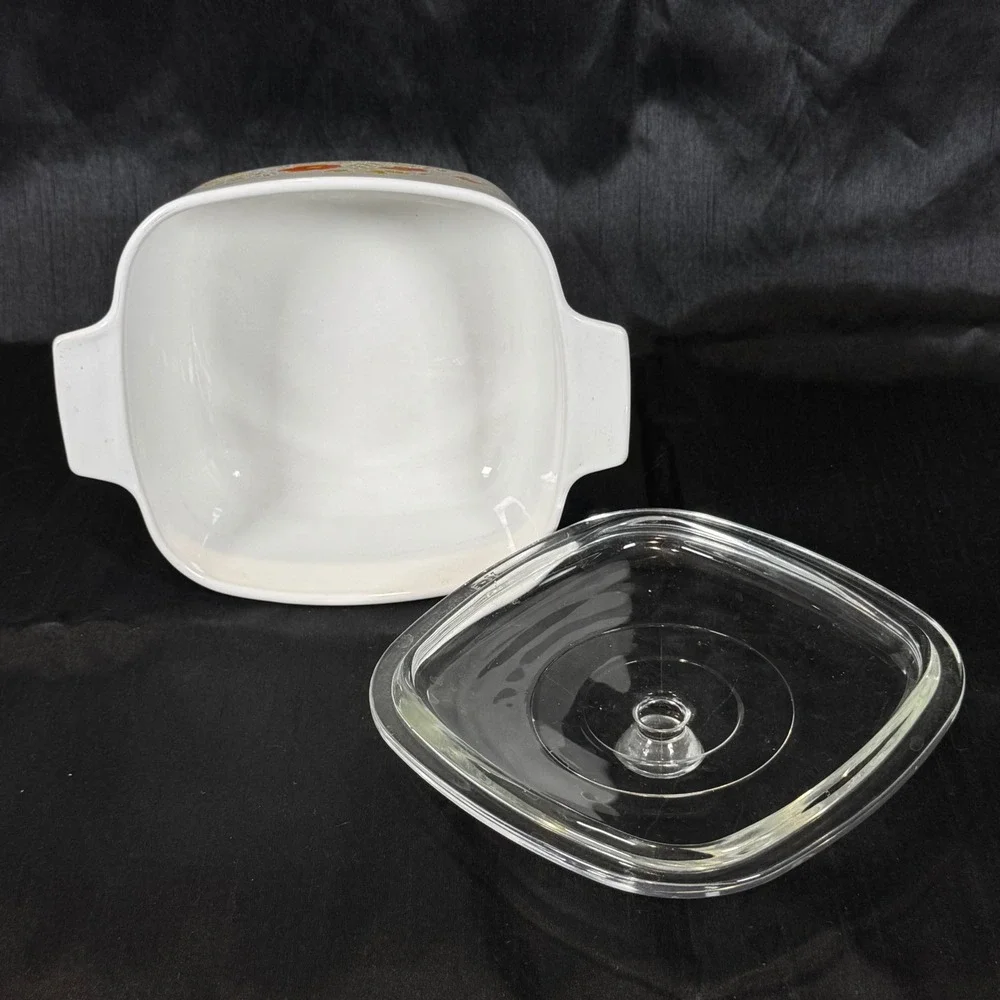 Corning Ware Wildflower A-1 1/2-B Casserole Dish w Glass Lid 1.5 Quart Vintage